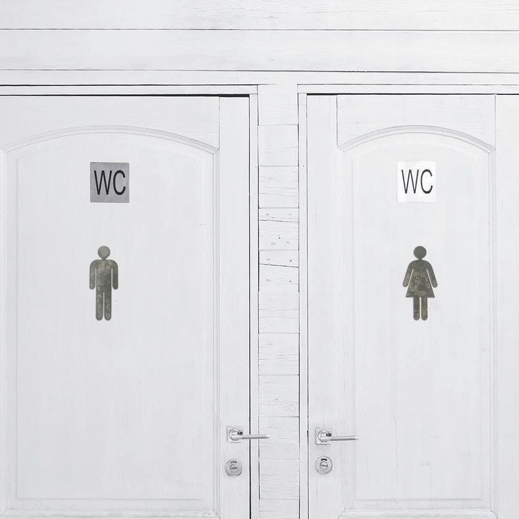 women toilet without using door
