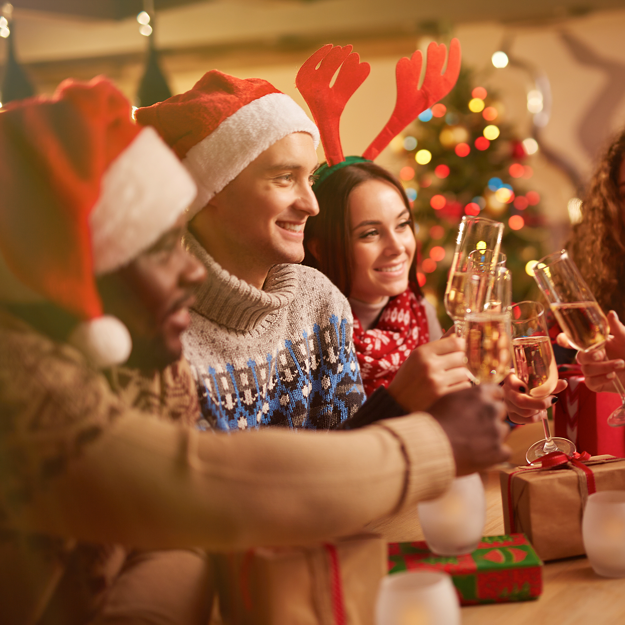 Tips for Hosting the Perfect Holiday Party