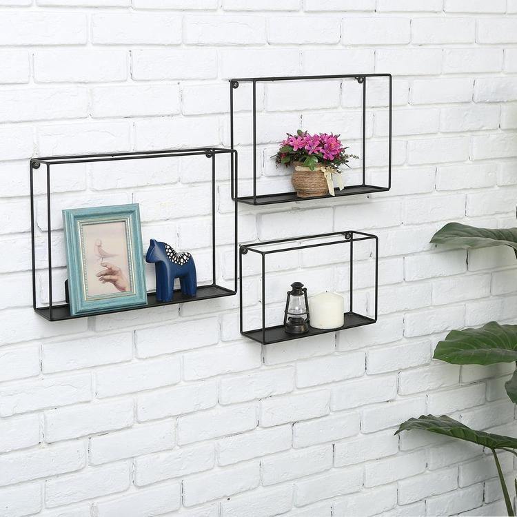 https://www.mygift.com/cdn/shop/products/modern-metal-wire-frame-shadow-boxes-black-set-of-3-3.jpg?v=1593126675